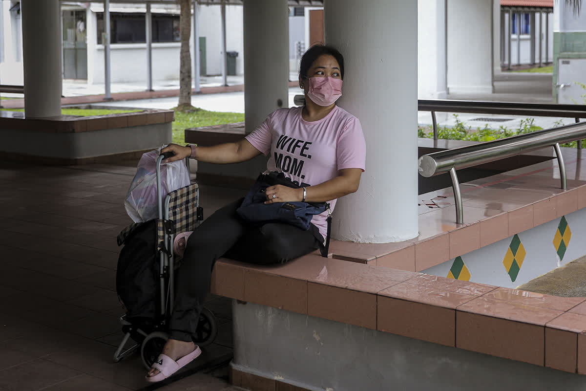 ST PHOTO: FELINE LIM