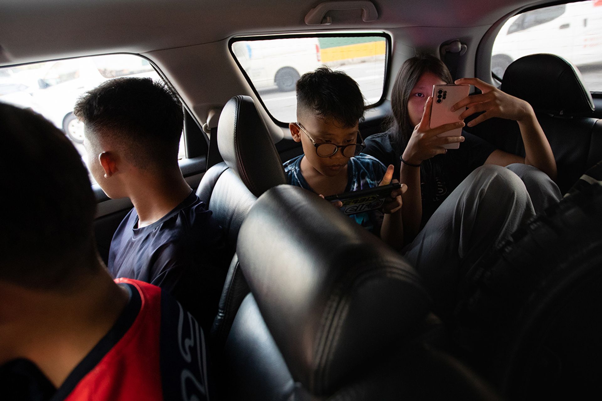 While they were stuck in bad traffic, Iman cracked some dad jokes. “I'm afraid for the calendar. Its days are numbered.”