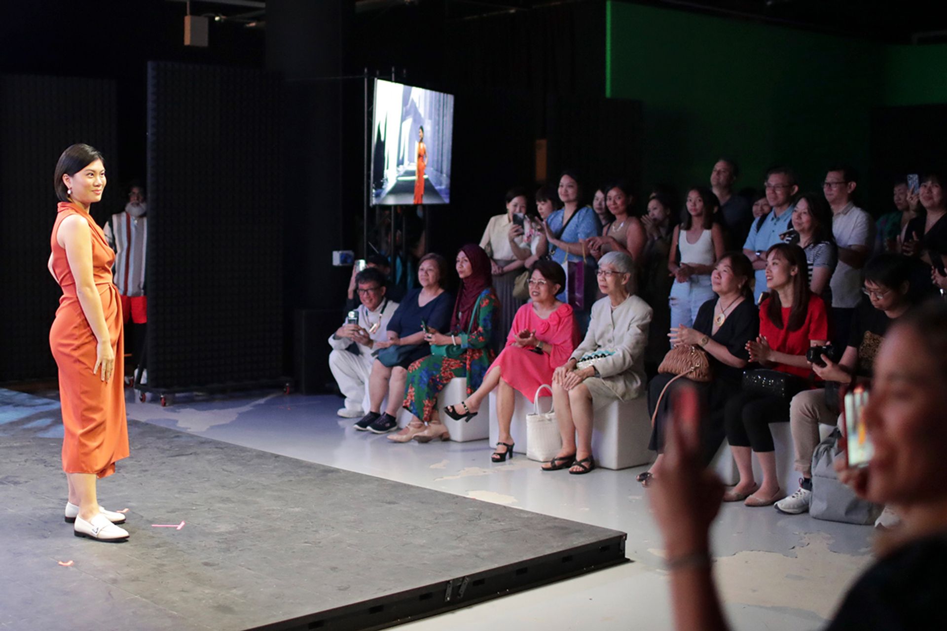 Breast cancer survivor and full-time performer Vivienne Wong, 38, took part in the fundraiser. Ms Wong also sang for the audience later in the show.