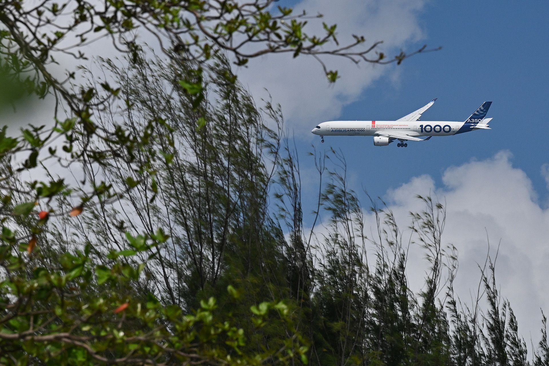 An Airbus A350-1000 performing aerial ballet during a media preview of the Singapore Airshow 2024 on Feb 18. ST PHOTO: LIM YAOHUI