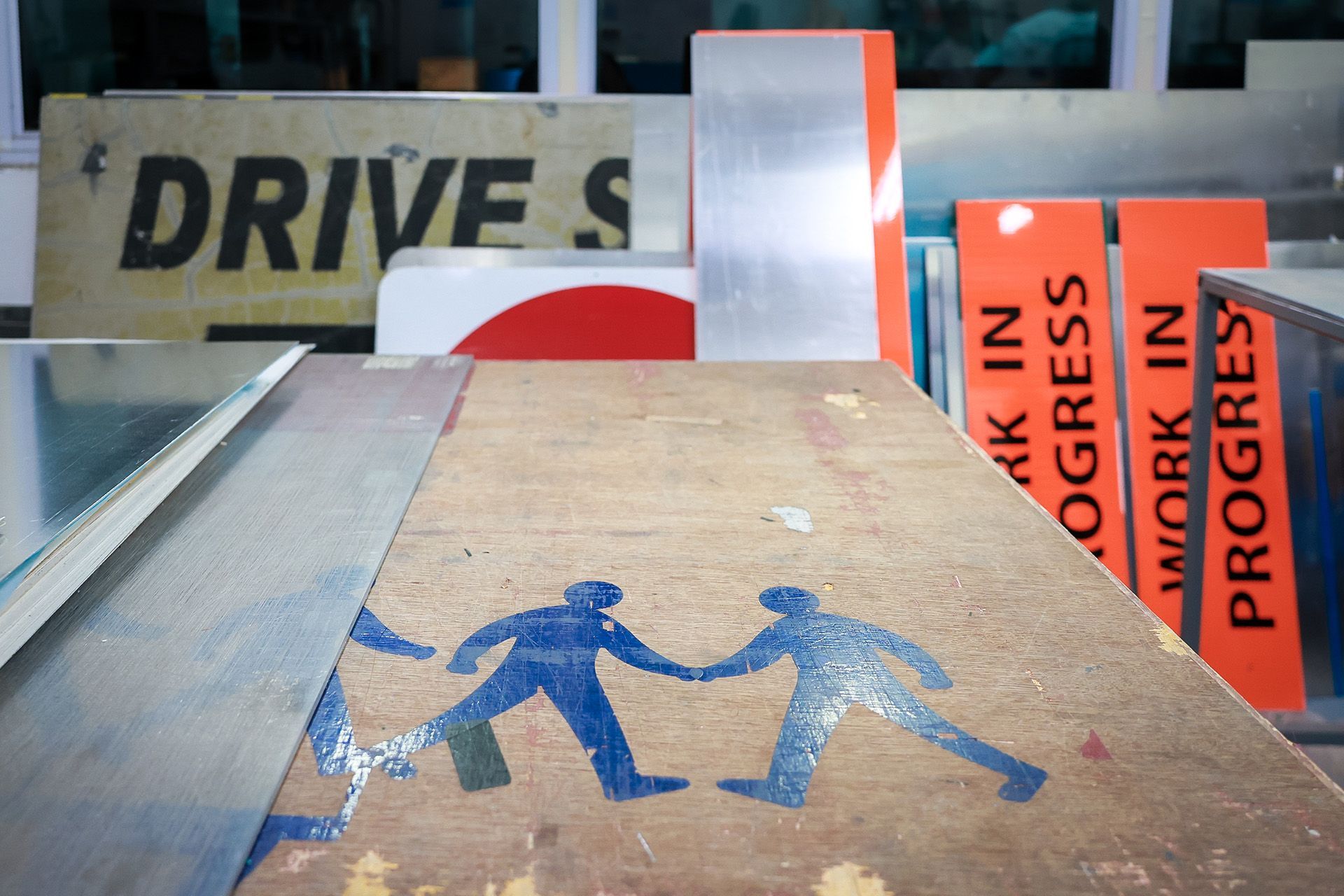 A pictograph of pedestrians.