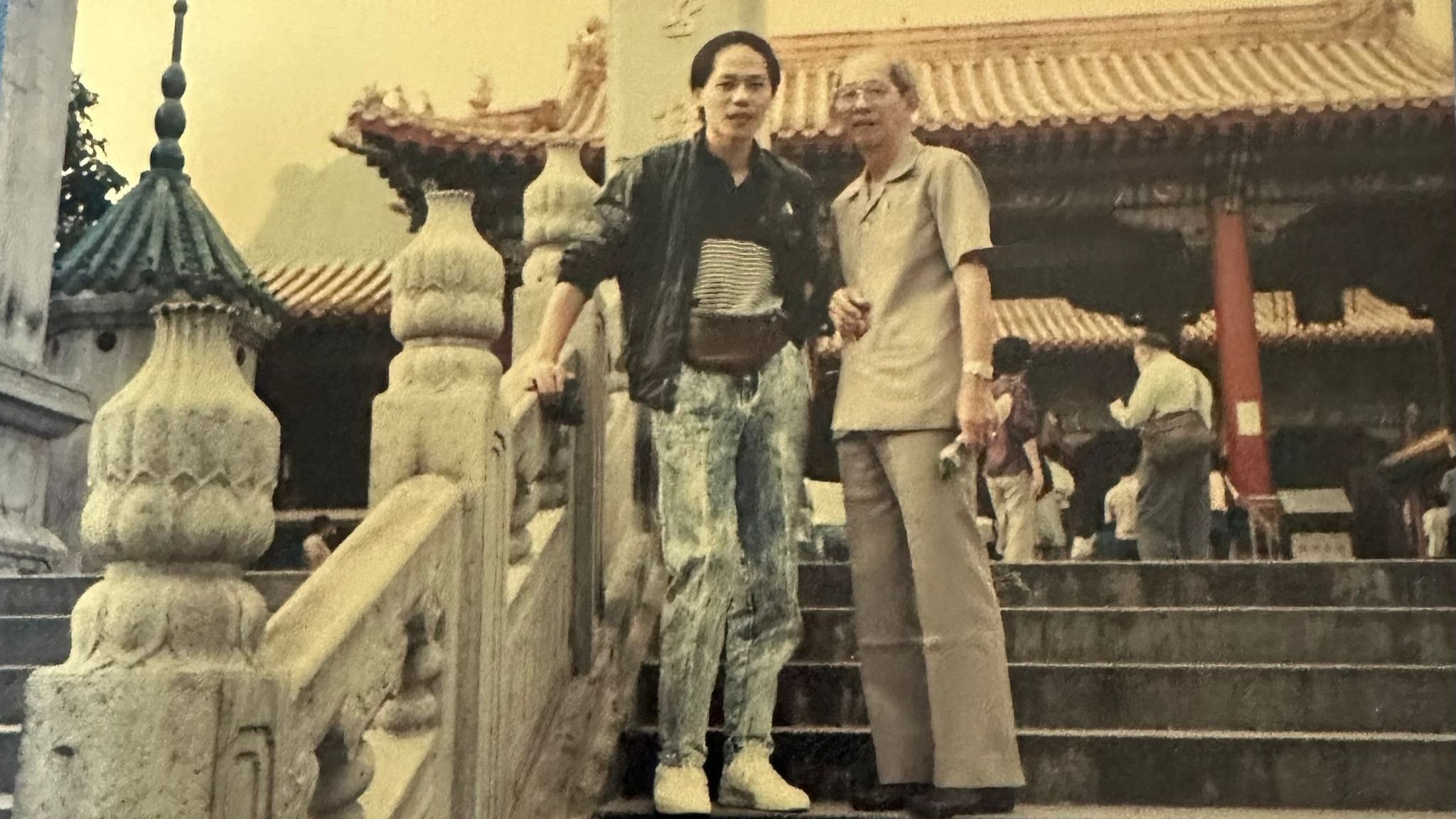 In 1989, Mr Aw Ban Soon, a third-generation Chinese Singaporean, travelled with his father to Anxi county in China’s south-eastern Fujian province to visit their ancestral home.