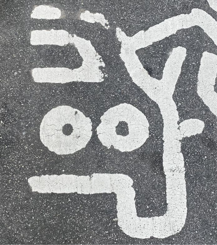 Drop-off point markings