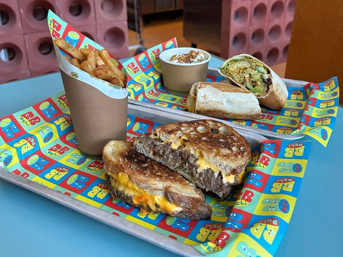 Between Buns Deli